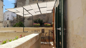 Отель La Bomboniera Holiday Home  Матера